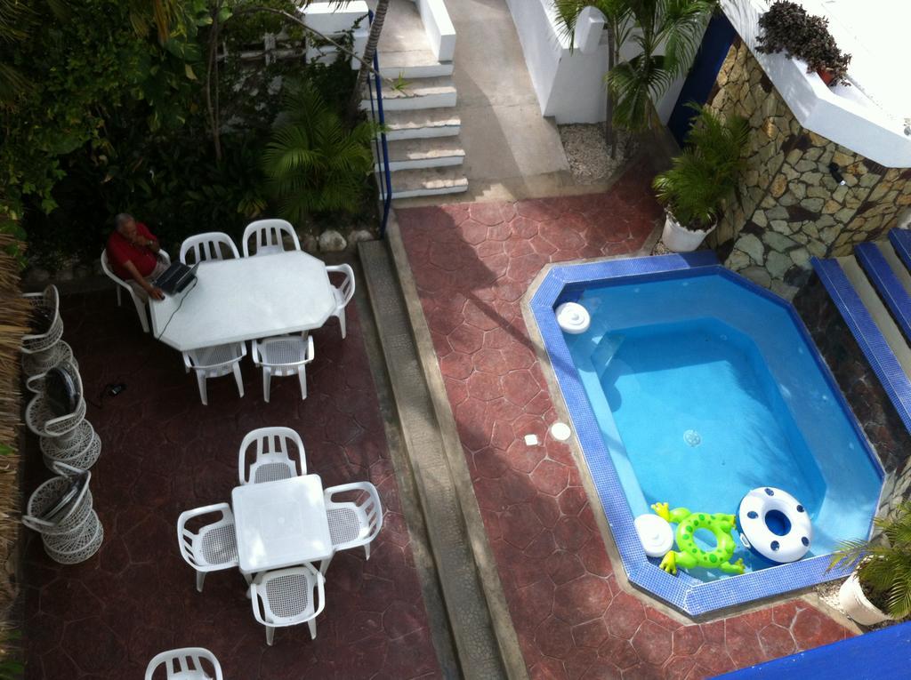 Hotel Caribe Barahona Экстерьер фото