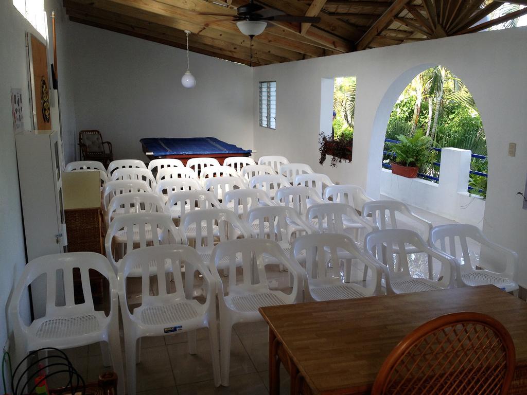 Hotel Caribe Barahona Экстерьер фото