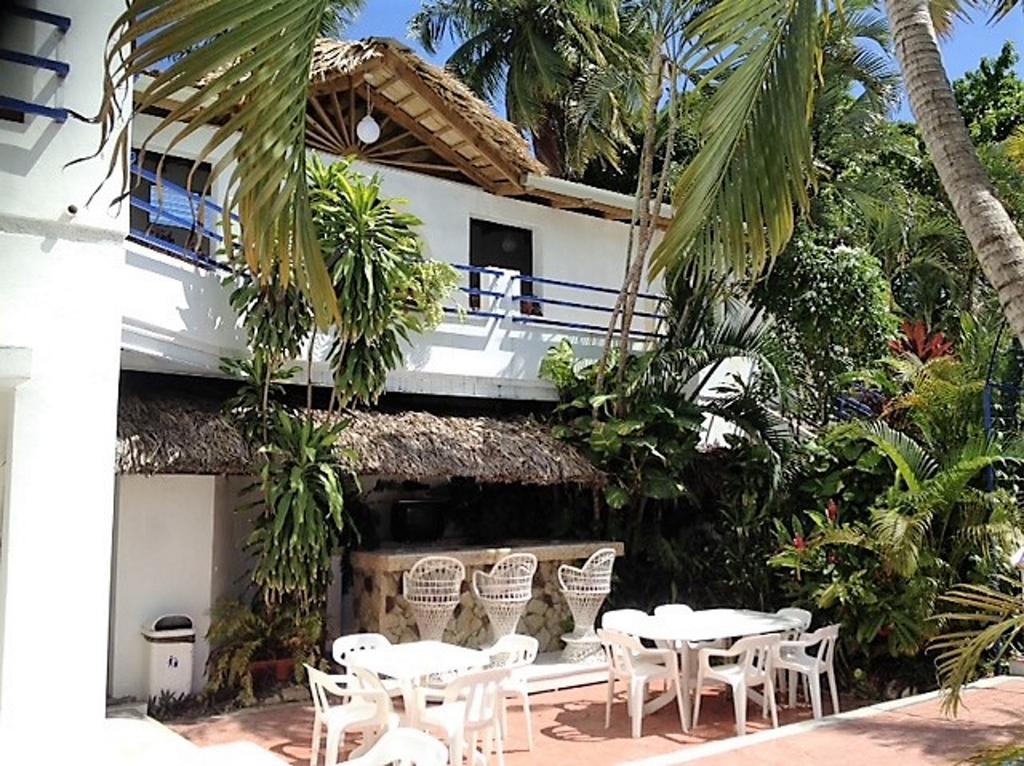 Hotel Caribe Barahona Экстерьер фото