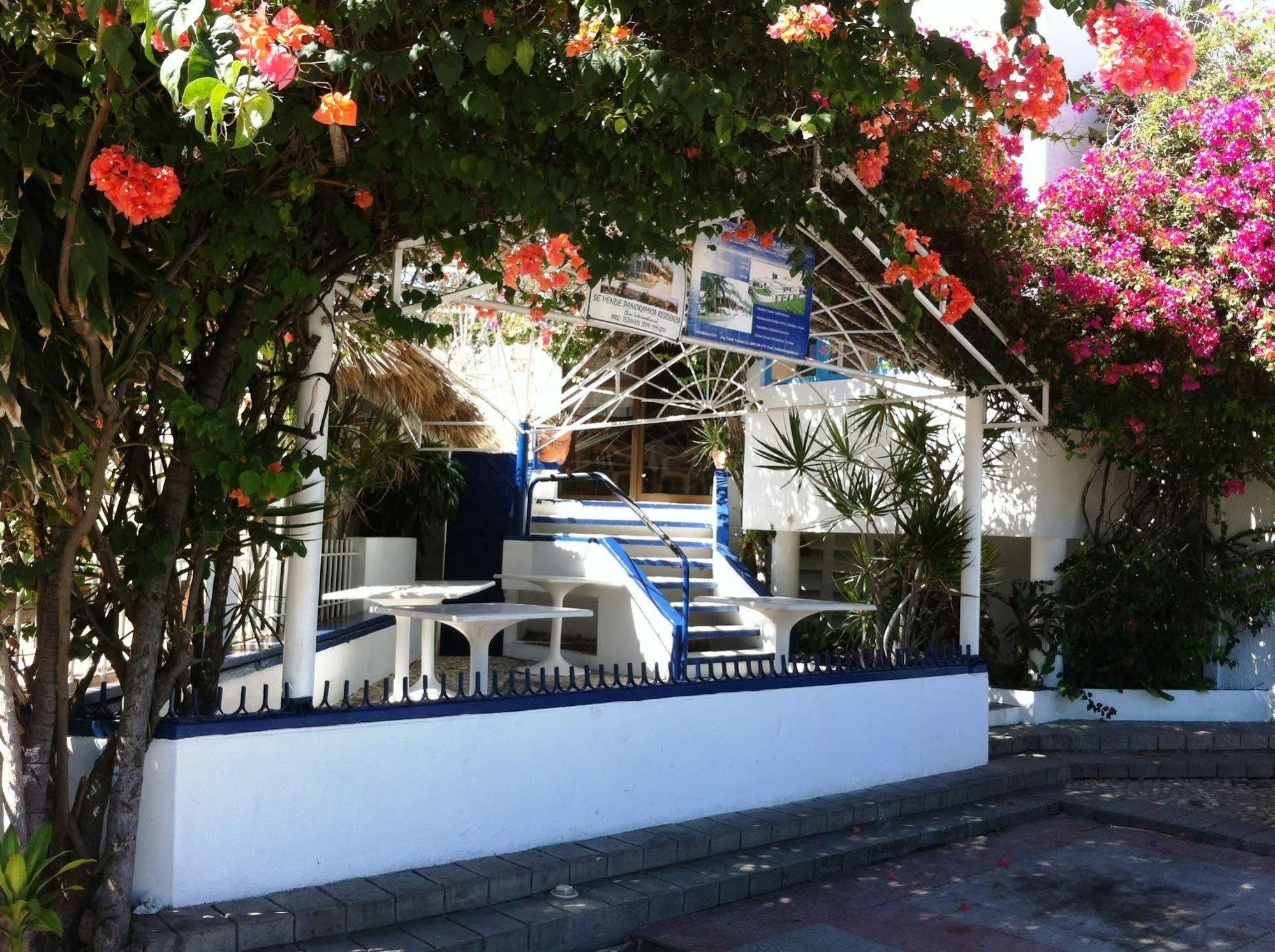 Hotel Caribe Barahona Экстерьер фото